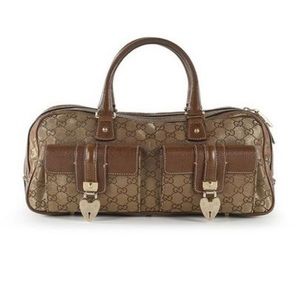 AUTHENTIC Gucci Gold Heart Locket Handbag